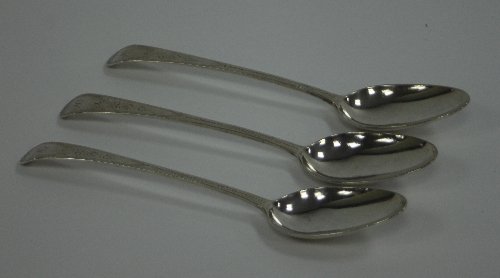 Appraisal: Three George III old English pattern silver tablespoons SA London