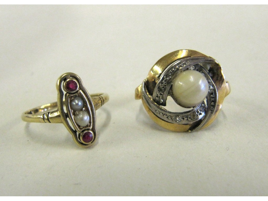 Appraisal: Lot comprising Edwardian ct gold ruby and seed pearl set