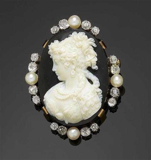 Appraisal: AGATE CAMEO PEARL AND DIAMOND BROOCH PENDANT ca Ros gold