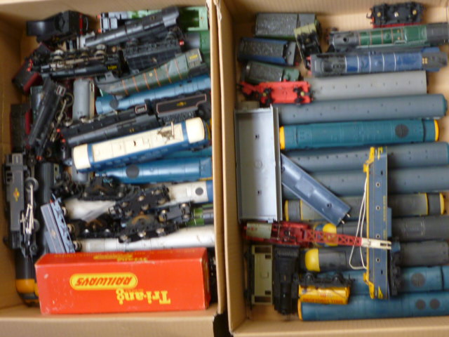 Appraisal: A large quantity of playworn locomotives by Triang Hornby Dublo