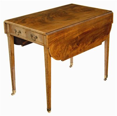 Appraisal: A George III mahogany Pembroke table inlaid stringing the rosewood