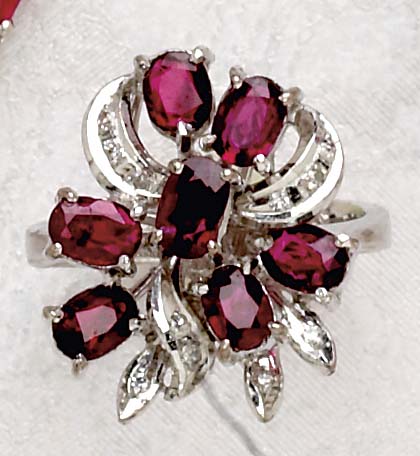 Appraisal: RUBY AND DIAMOND RING k white gold ring set with