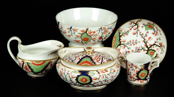 Appraisal: The remnants of a Derby Japan pattern part tea service