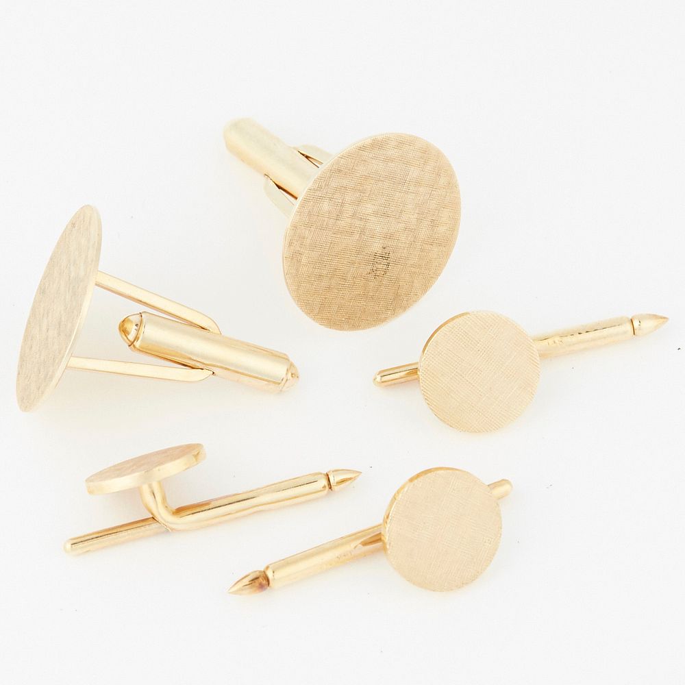 Appraisal: Pair of Circle K Gold Cufflinks Stud Set K gold