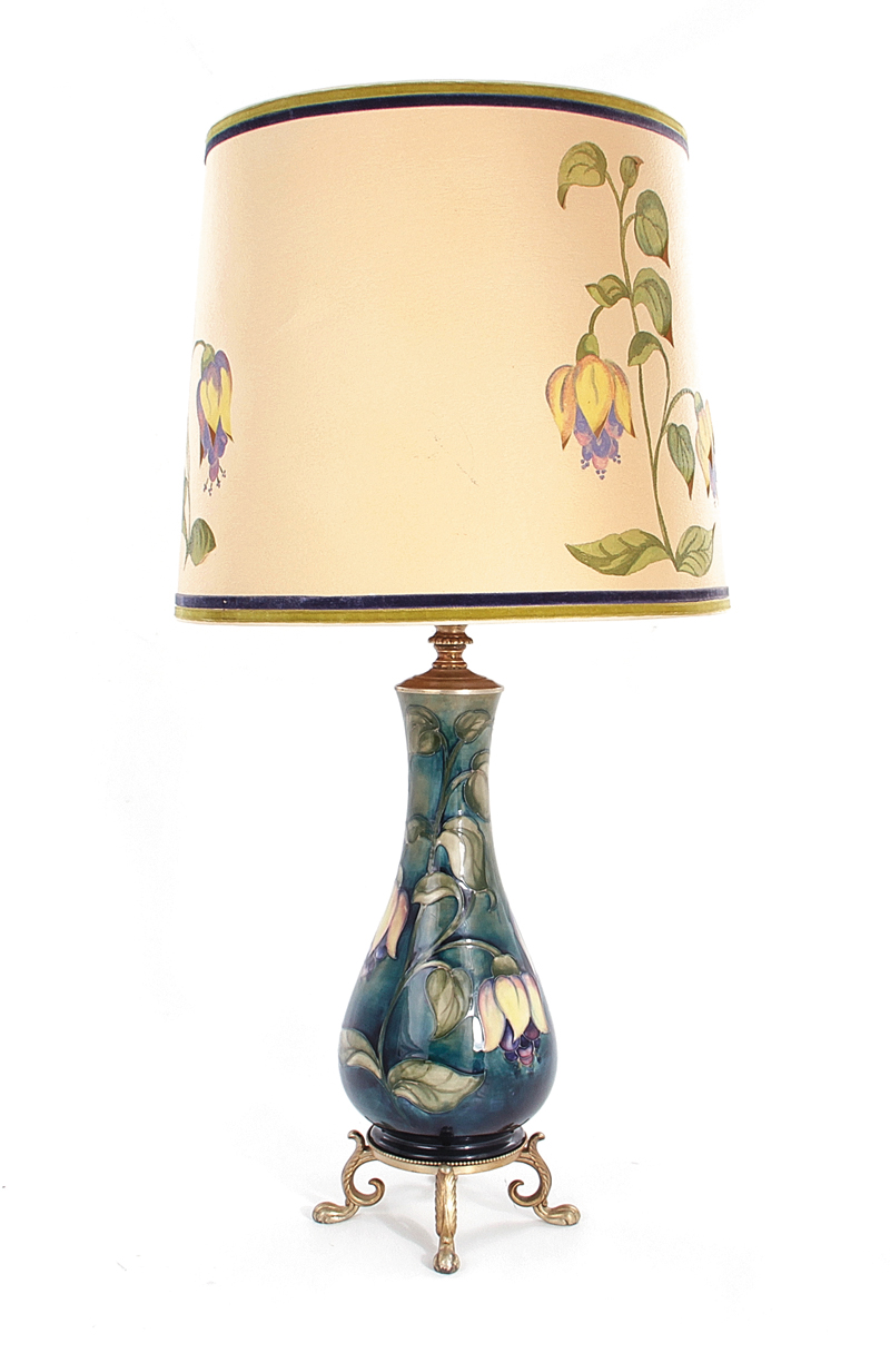 Appraisal: Moorcroft art pottery table lamp mid th century with metal