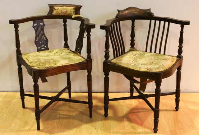 Appraisal: Two Edwardian walnut and inlaid corner chairs