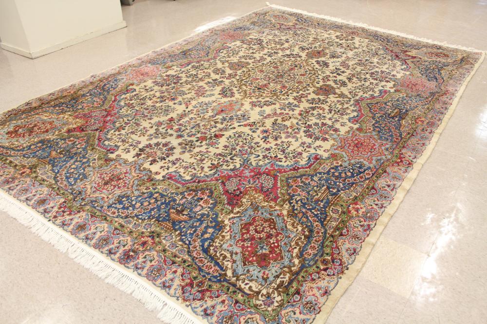 Appraisal: HAND KNOTTED PERSIAN KERMAN CARPET Kerman Province southeastern Iran floral