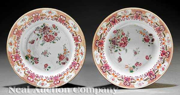 Appraisal: A Pair of Chinese Export Famille Rose Porcelain Dishes th