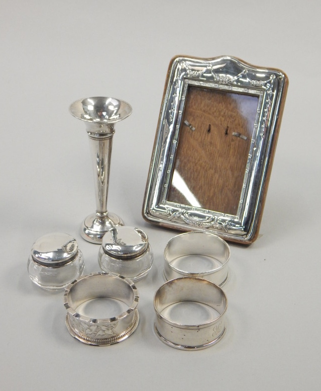 Appraisal: A quantity of small silver to include a silver mounted