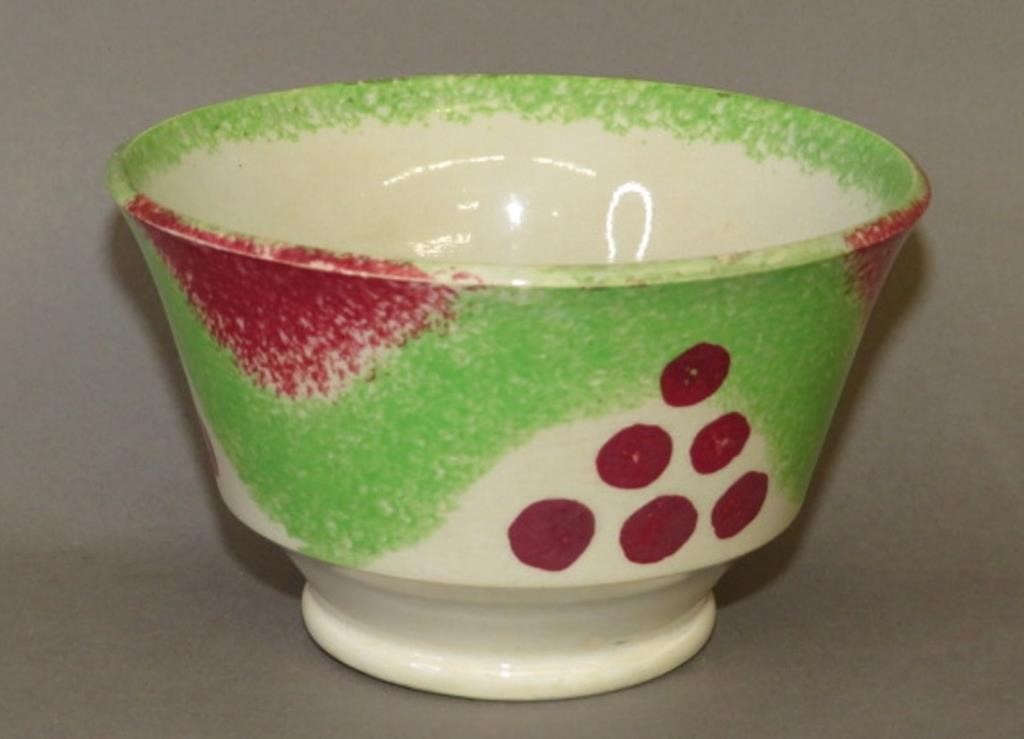 Appraisal: CHRISTMAS BALLS PATTERN SPATTER WASTE BOWLca Christmas Balls pattern green