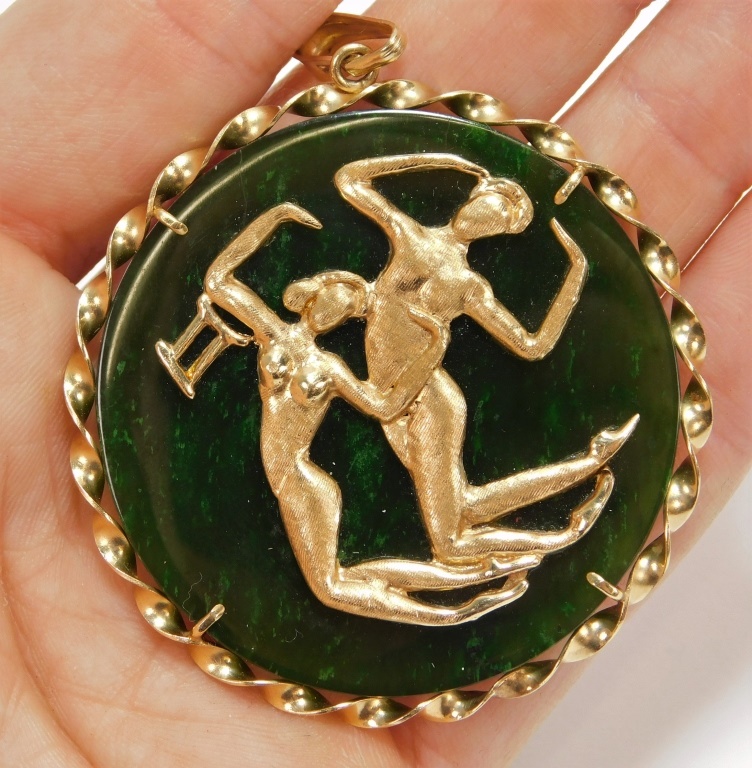 Appraisal: K GOLD GEMINI ASTROLOGICAL PENDANT th Century Depicts a gold