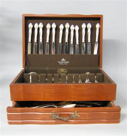 Appraisal: Reed Barton 'English Gadroon' pattern sterling silver flatware set Comprising