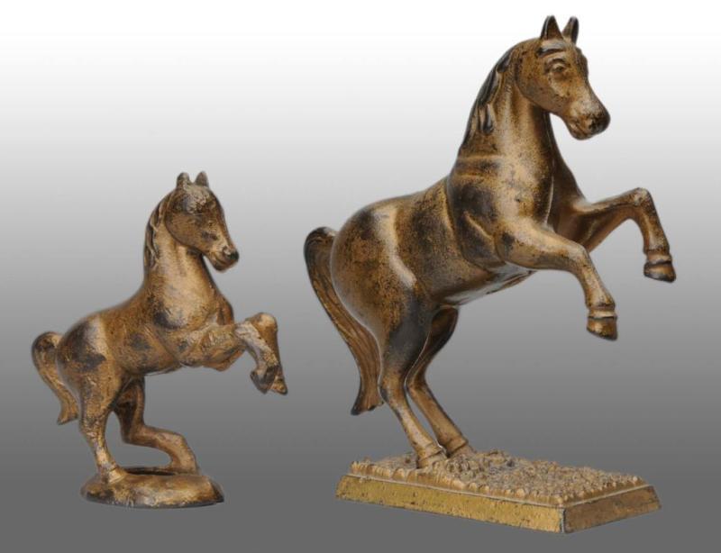 Appraisal: Lot of Cast Iron Horse Still Banks Description Both depict