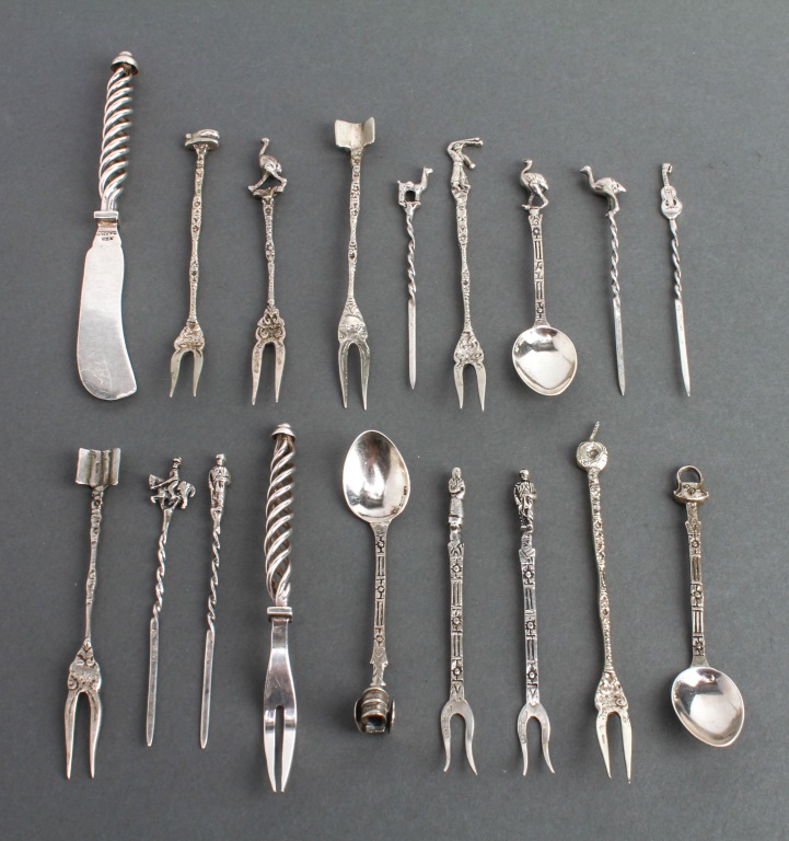 Appraisal: ARGENTINE MEXICAN SILVER HORS D'OEUVRES SETS Group of sterling silver