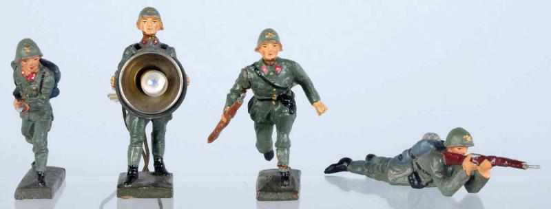 Appraisal: Lineol Italian Action Soldiers Includes four soldiers as shown in