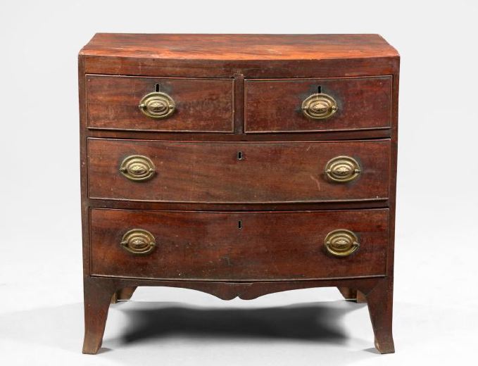 Appraisal: George III-Style Mahogany Bowfront Chest early th century the bowed