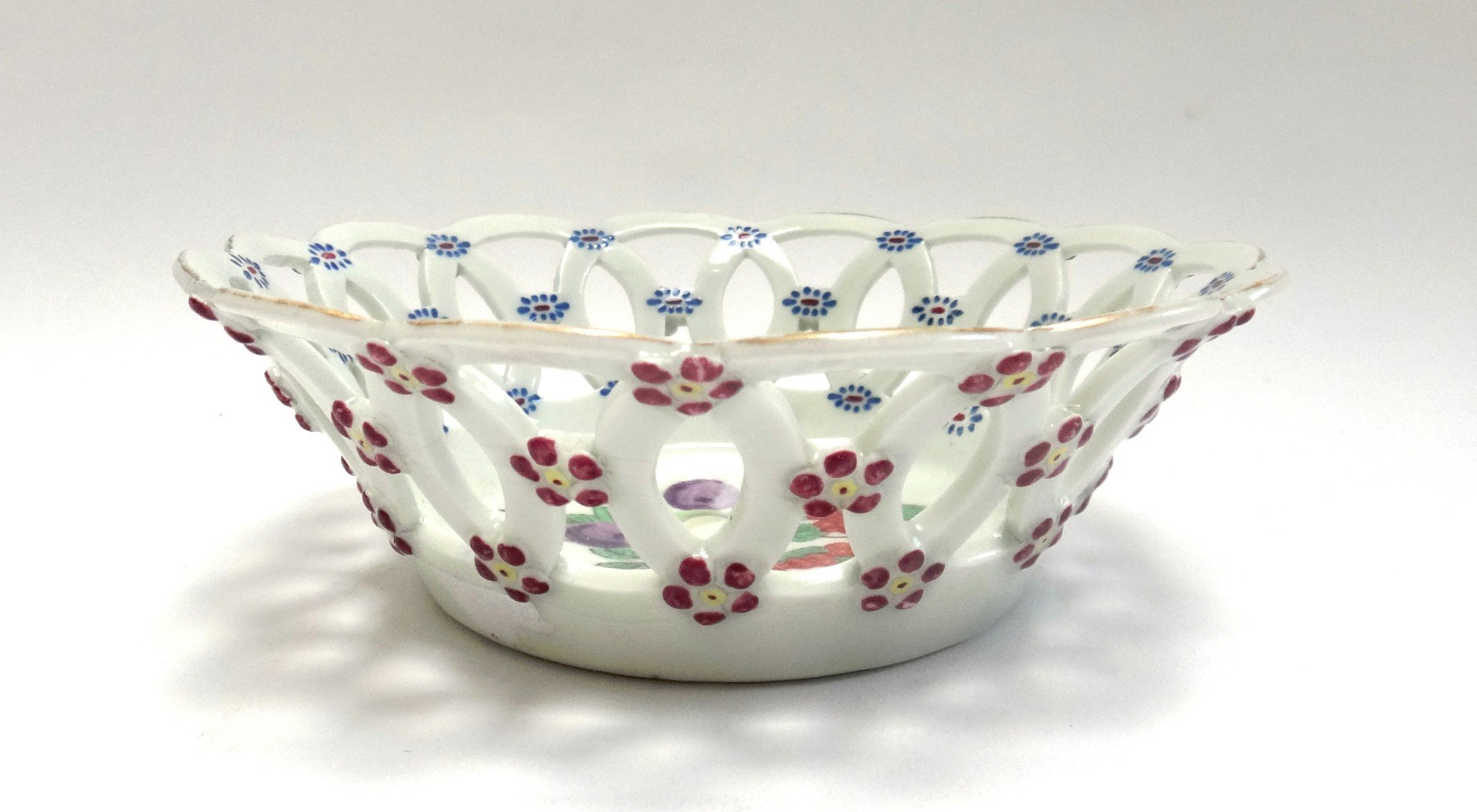 Appraisal: A Worcester porcelain pierced circular basket circa attributed to the