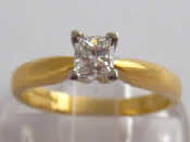 Appraisal: An carat gold diamond solitaire ring with IGI report no