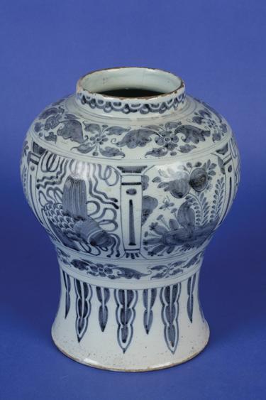 Appraisal: A FRANKFURT BLUE AND WHITE JAR of baluster form with