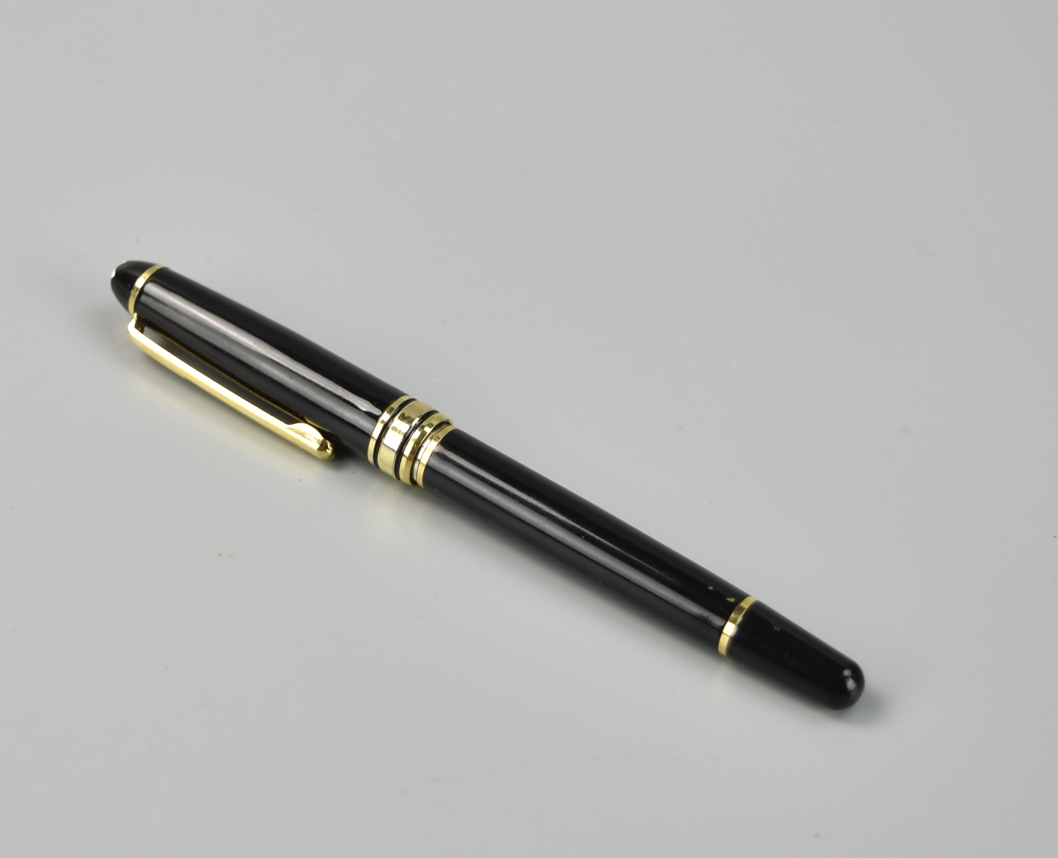 Appraisal: MONTBLANC MEISTERSTUCK BLACK BALLPOINT PEN one Montblanc Meisterstuck Black Ballpoint