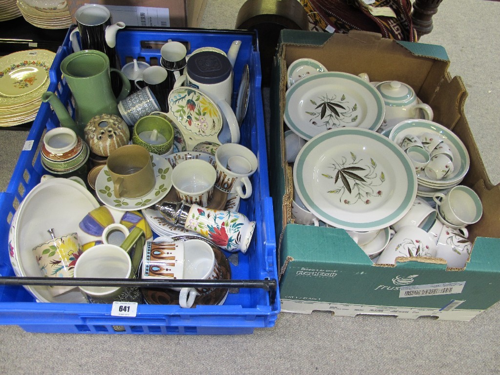 Appraisal: Quantity of Alfred Meakin 'Hedgerow' pattern tablewares and other ceramics