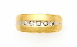 Appraisal: A ct gold five stone round brilliant cut diamond set