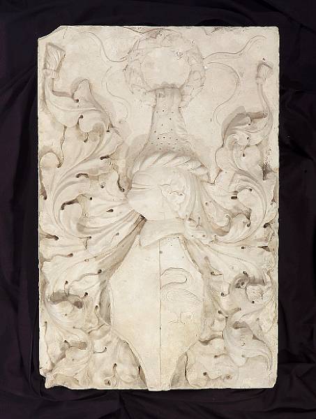 Appraisal: An Italian Renaissance limestone coat of arms th century The