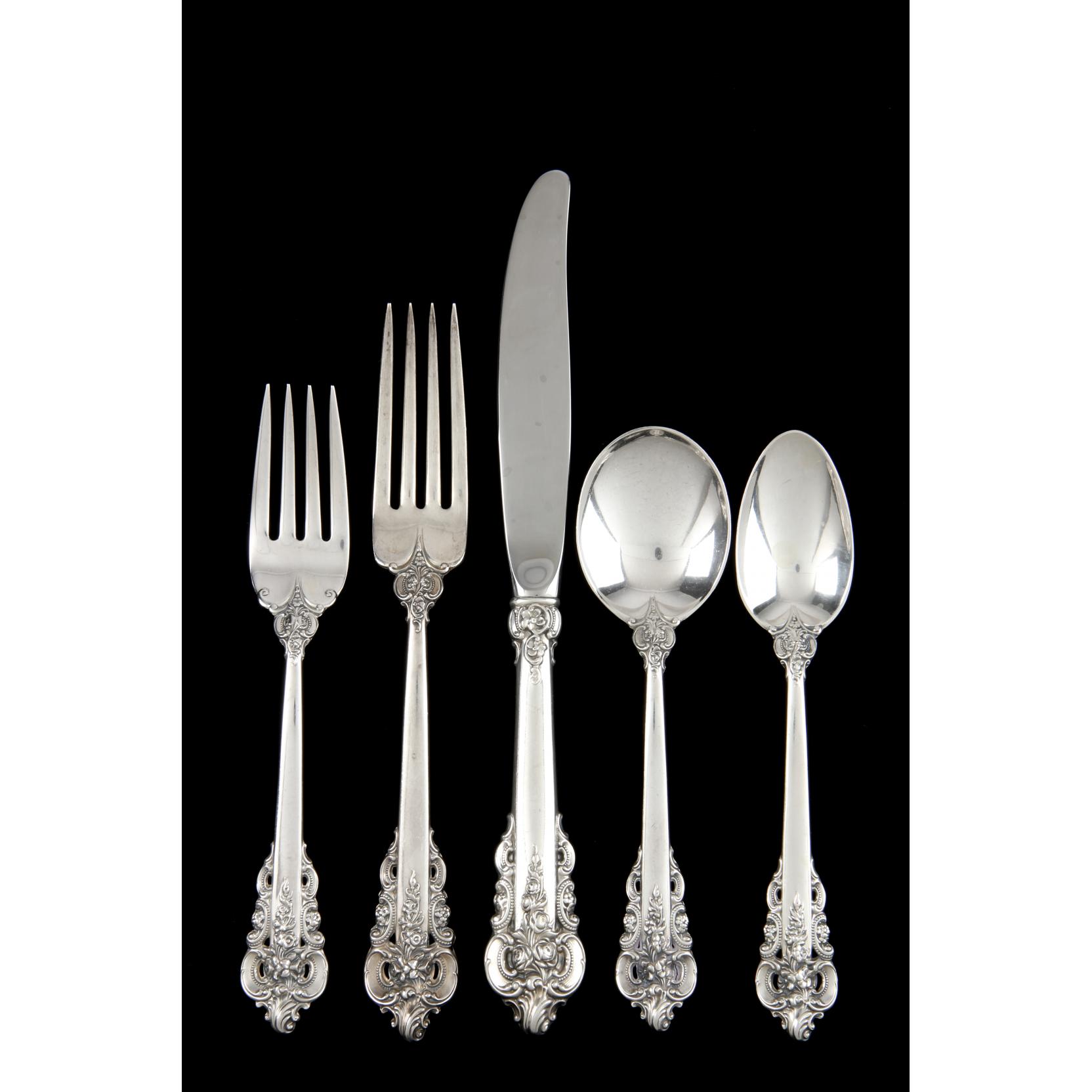 Appraisal: Wallace Grand Baroque Sterling Silver Flatware pieces including knives in