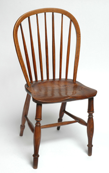 Appraisal: THREE TH CENTURY ELM WINDSOR CHAIRS Each with a spindle