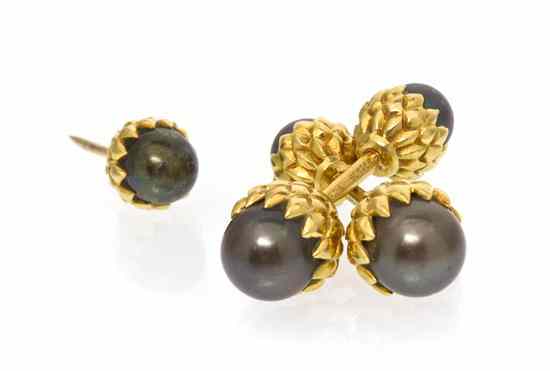 Appraisal: An Karat Yellow Gold and Tahitian Pearl Partial Dress Set