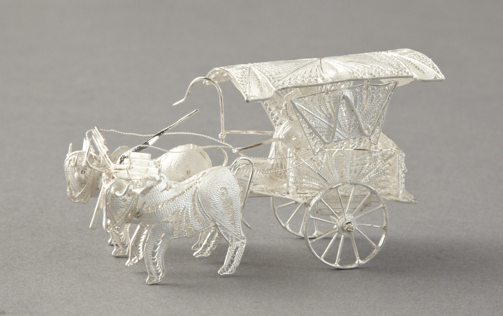 Appraisal: Japanese Sterling Silver Wire and Filigree Miniature Oxen-Drawn Curtained Carriage