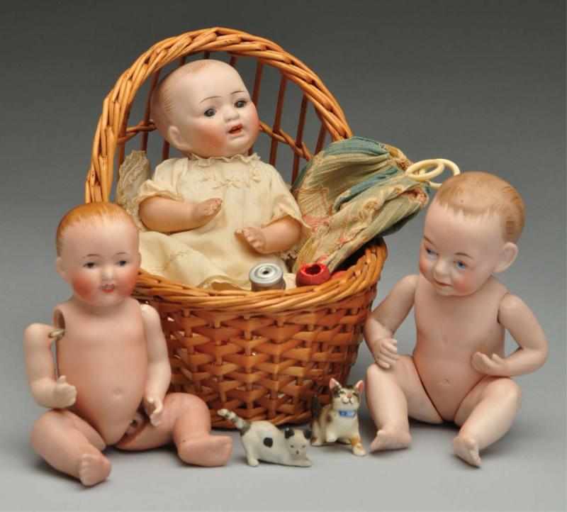 Appraisal: Lot of Bisque Baby Dolls Description All bisque German with