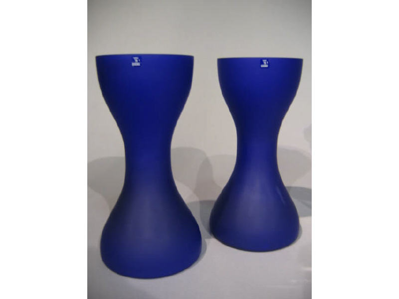 Appraisal: MARC NEWSON AUSTRALIAN B VETRI VASES pair bears Vetri Murano