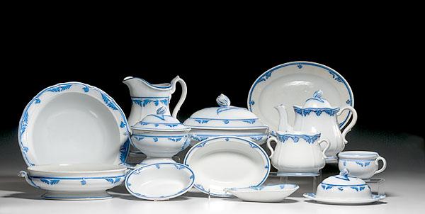 Appraisal: BRIGHT BLUE TULIP ELSMORE FORSTER DINNER SERVICE pieces English mid