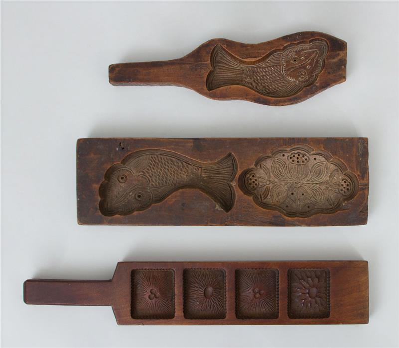 Appraisal: Three Wood Molds of Fish and Flowers Together with a