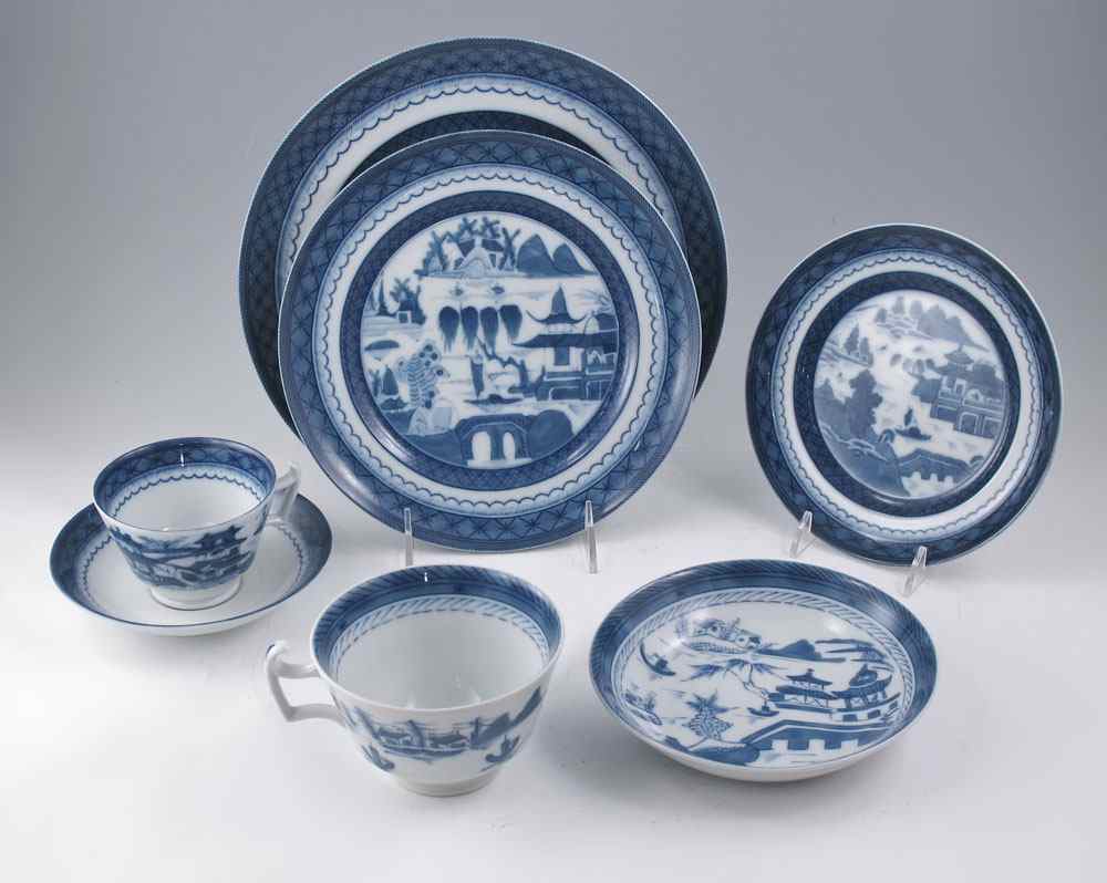 Appraisal: MOTTAHEDEH HISTORIC CHARLESTON CANTON CHINA Approx pieces to include dinner