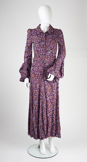 Appraisal: A s Biba floral maxi dress with large collar buttons