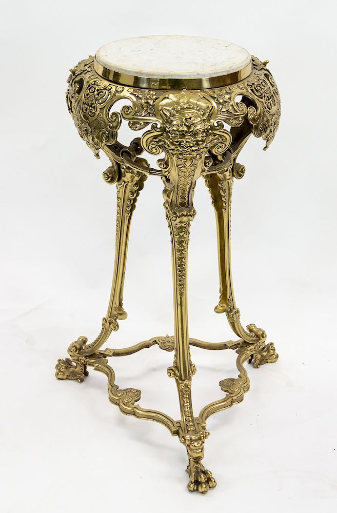 Appraisal: A FRENCH CHINOISERIE GUERIDON EARLY TH CENTURY A FRENCH CHINOISERIE