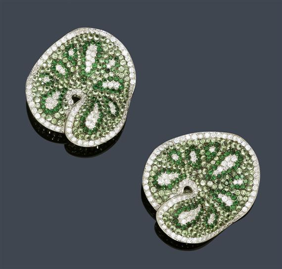 Appraisal: TSAVORITE AND DIAMOND CLIP EARRINGS White gold Attractive ear clips