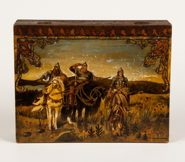 Appraisal: Russian paint and sgraffito decorated wood box early th century