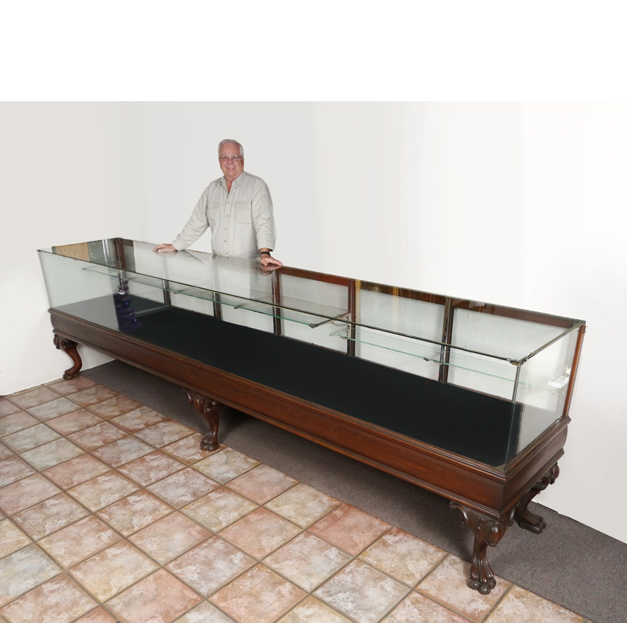 Appraisal: WILMARTH SHOW CASE CO FEET LONG STORE DISPLAY CASE Top