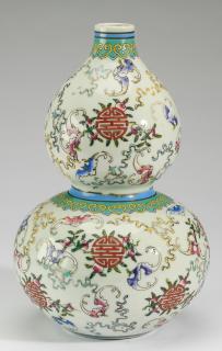 Appraisal: Chinese double gourd Shou vase h Chinese polychrome enamel double