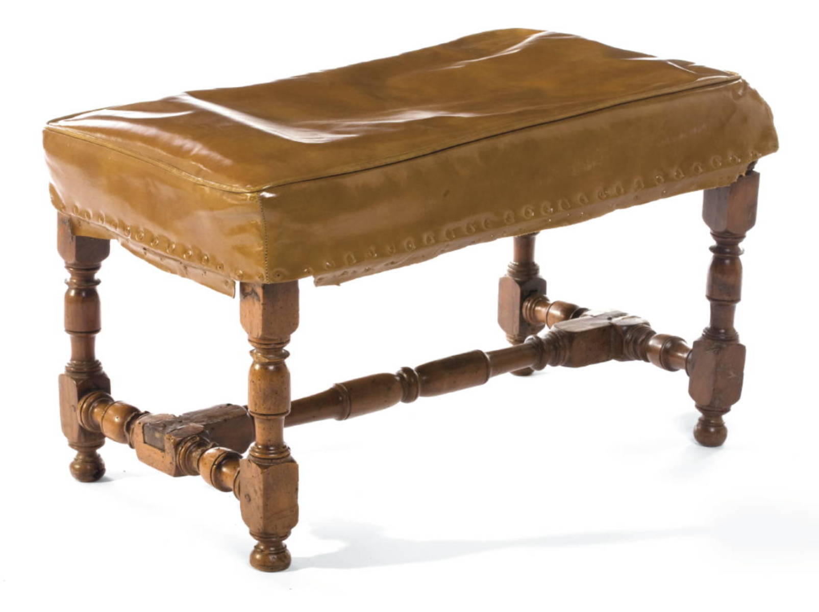 Appraisal: WILLIAM AND MARY ELMWOOD JOINED STOOL WITH LEATHER TOP The