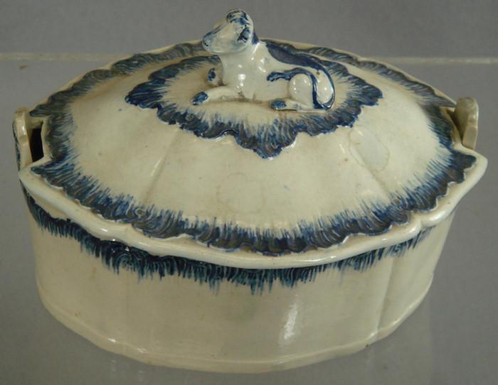 Appraisal: Leeds pearlware blue featheredge butter tub with cow finial some