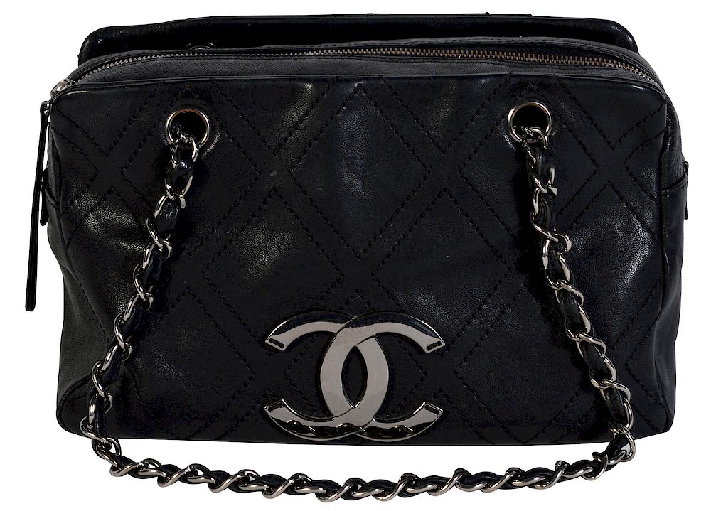 Appraisal: Black Calfskin Leather CHANEL Handbag w Large CC Chanel black