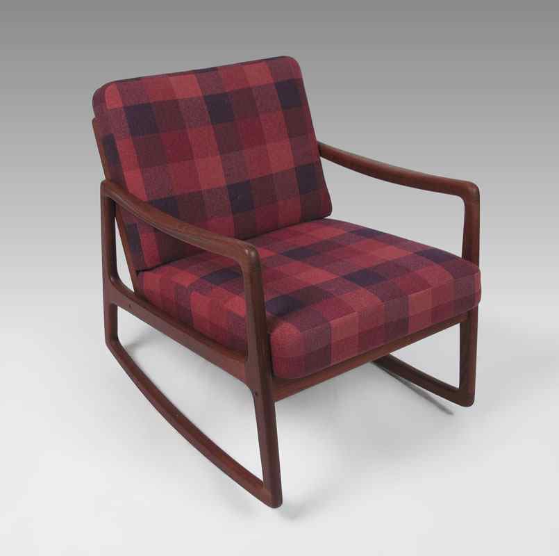 Appraisal: EDVARD LARSEN KINDT DANISH MODERN TEAK ROCKING LOUNGE CHAIR Cushion