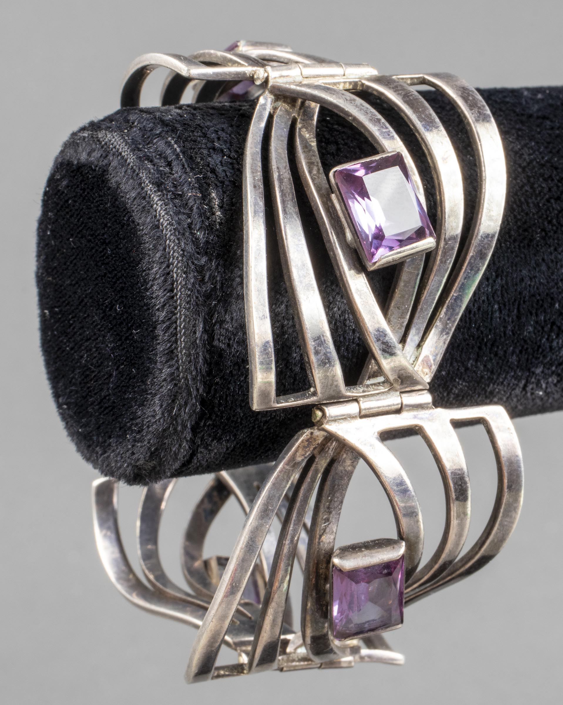 Appraisal: ANTONIO PINEDA TAXCO SILVER AMETHYST LINK BRACELET Antonio Pineda Taxco