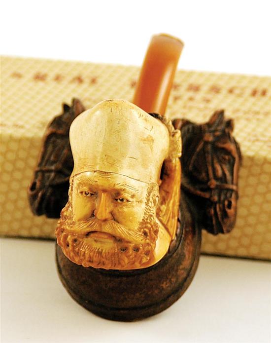 Appraisal: Hayim Pinhas Meerschaum bearded man figural pipe accompanied by original