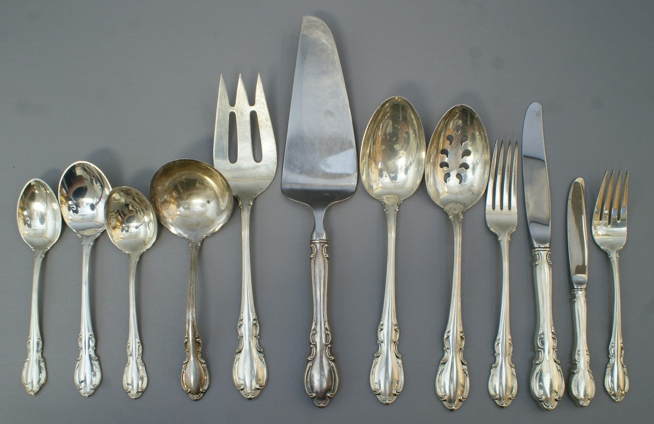 Appraisal: pcs Towle Legato pattern sterling silver flatware c o ea