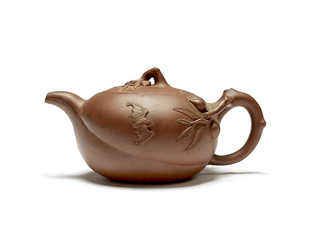 Appraisal: A Chinese Yixing teapot th th Centurywith raised bat and